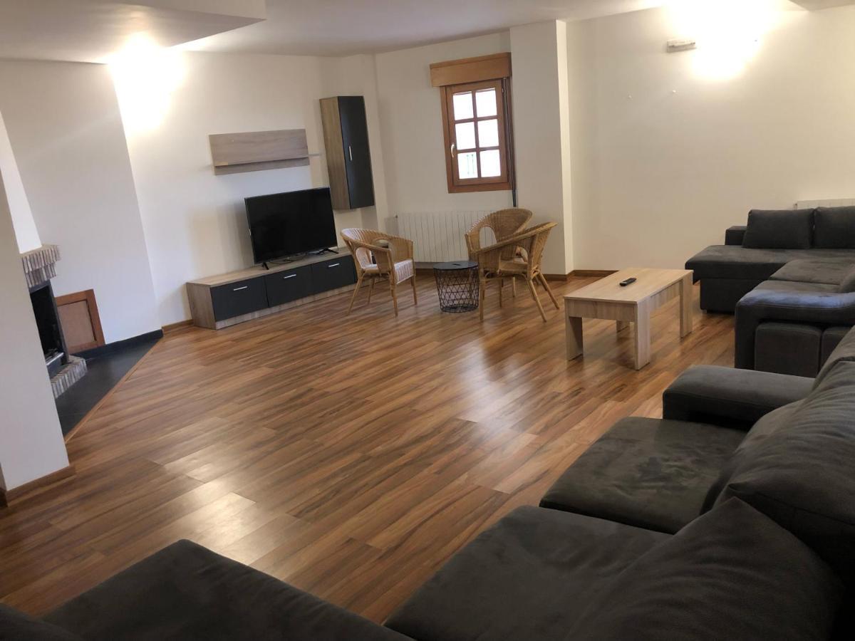 Casa Salionca Villa Poza de la Sal Екстериор снимка